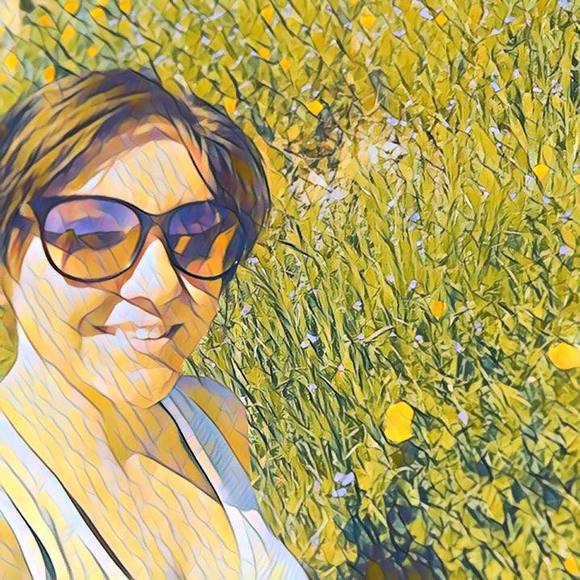 Meet your Posher, Charmaine - Picture 1 of 1